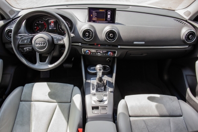 Audi A3 SPORTBACK 1.5TSI S-TRONIC *+ACC+XENON+ALCANT*